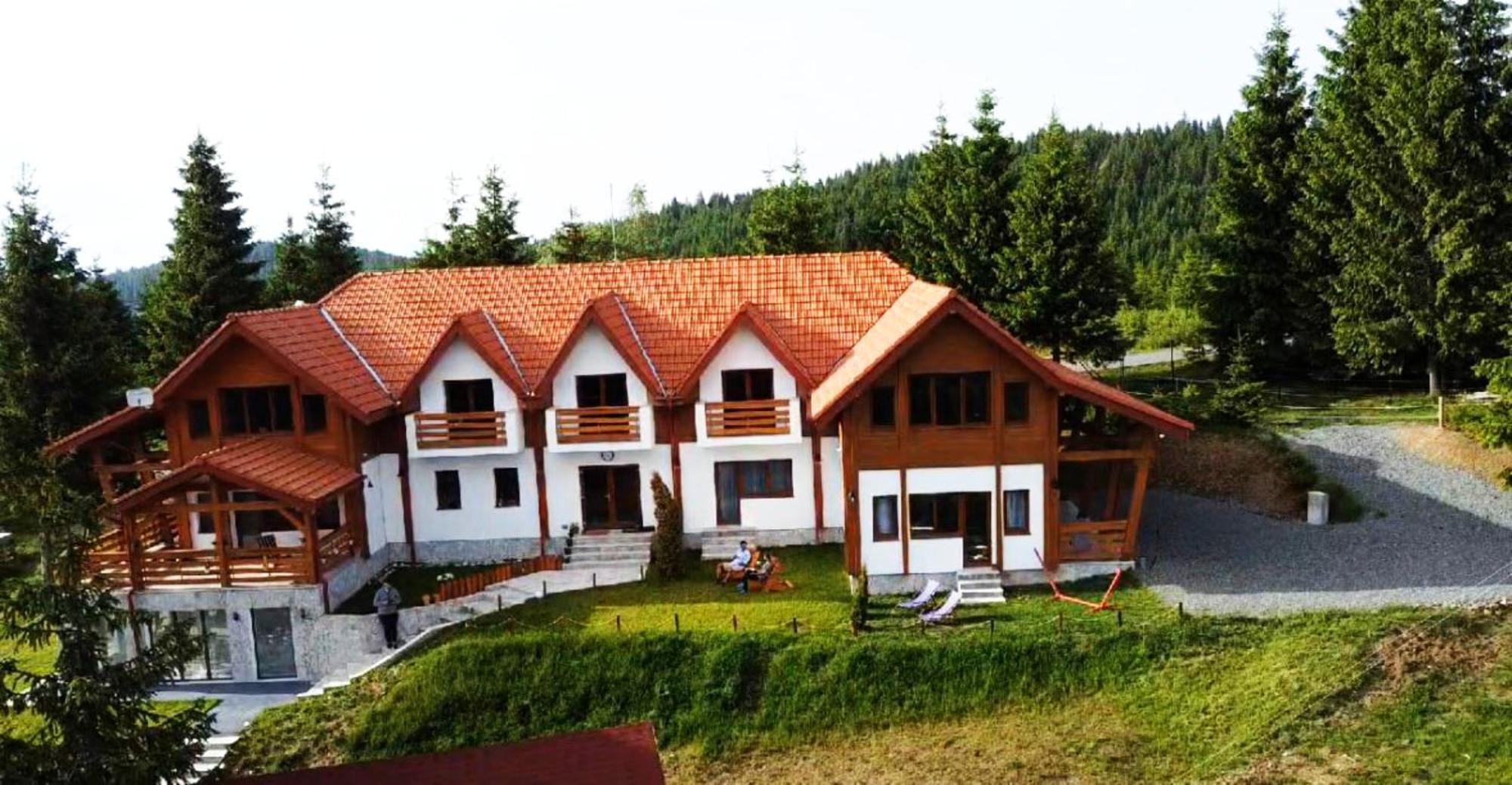 Tiarra Mountain Lodge Belis Exterior photo